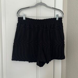 Good American Black Shorts Jacquard Wave Check Terry Cloth Pool Shorts size L